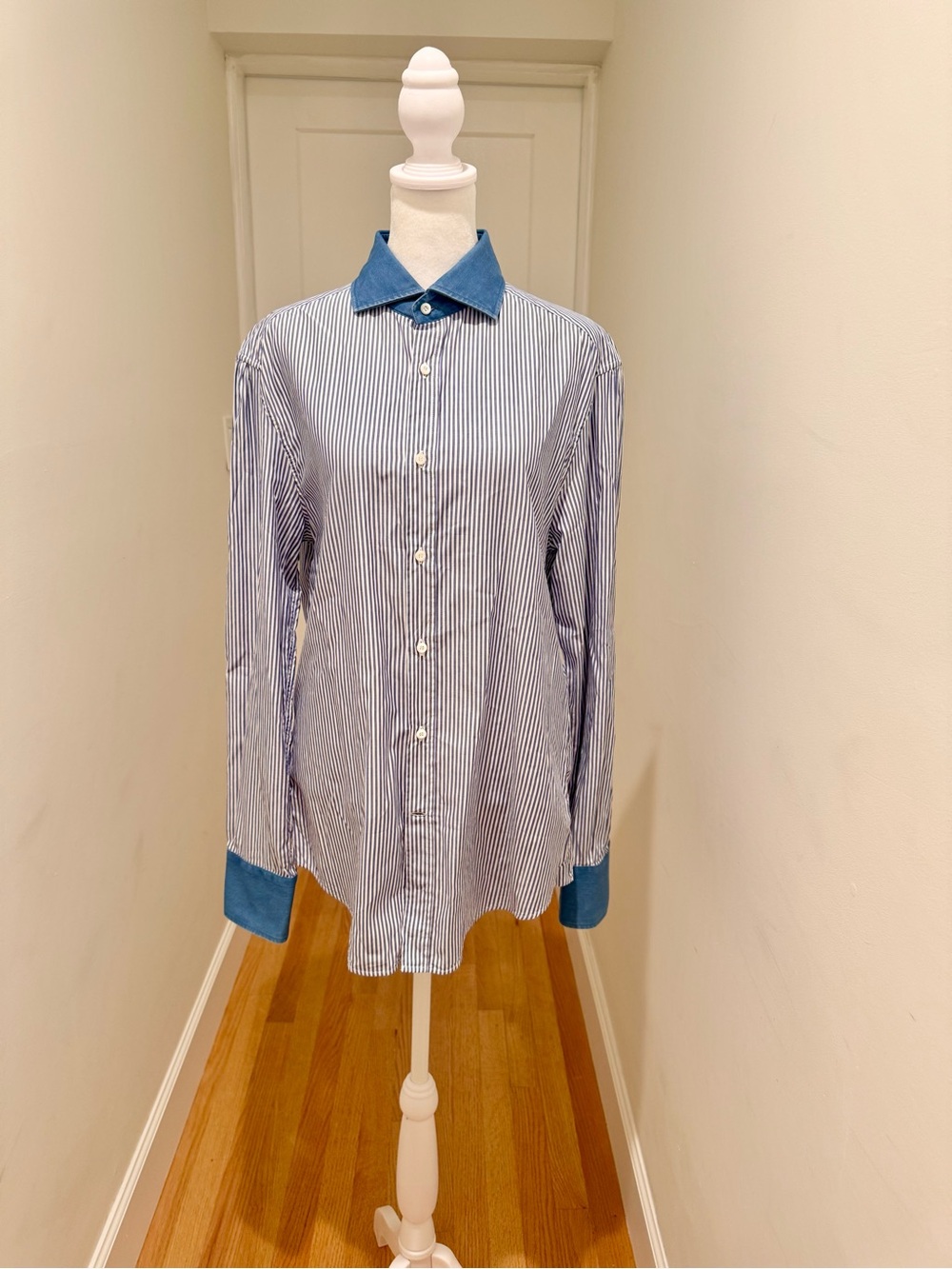 Brunello Cucinelli Blue Pinstripe Dress Shirt with Denim Collar & Cuff SZ M slim